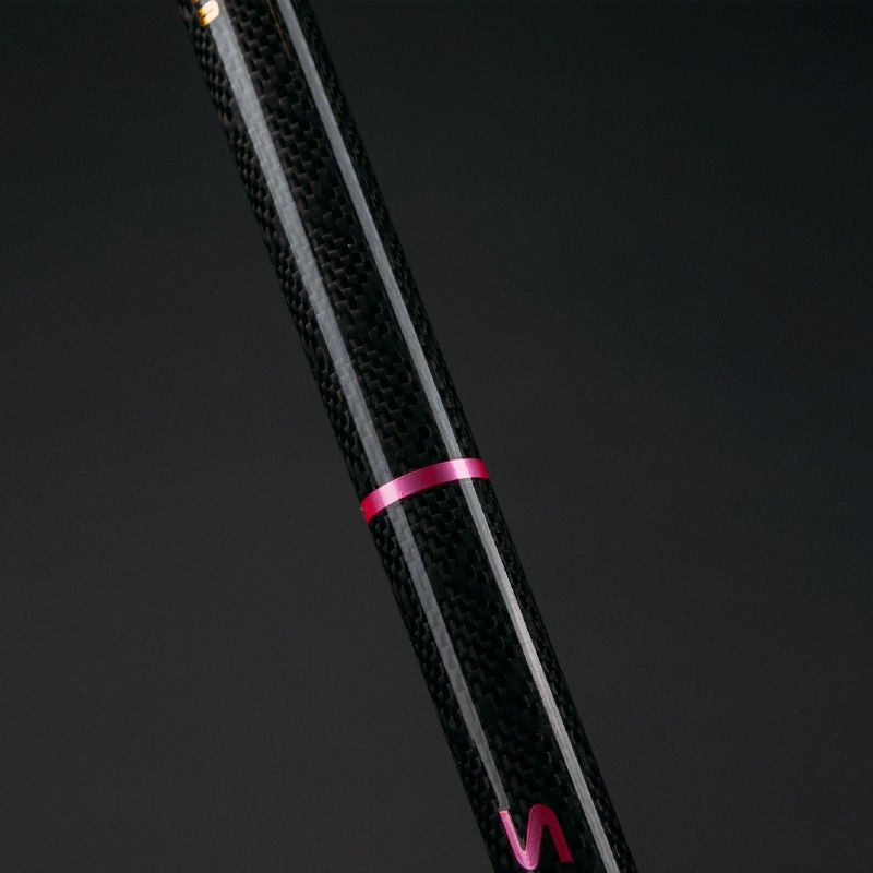 SALMING Q-Series Carbon Pro F27 Black/Magenta 100 cm Shaft